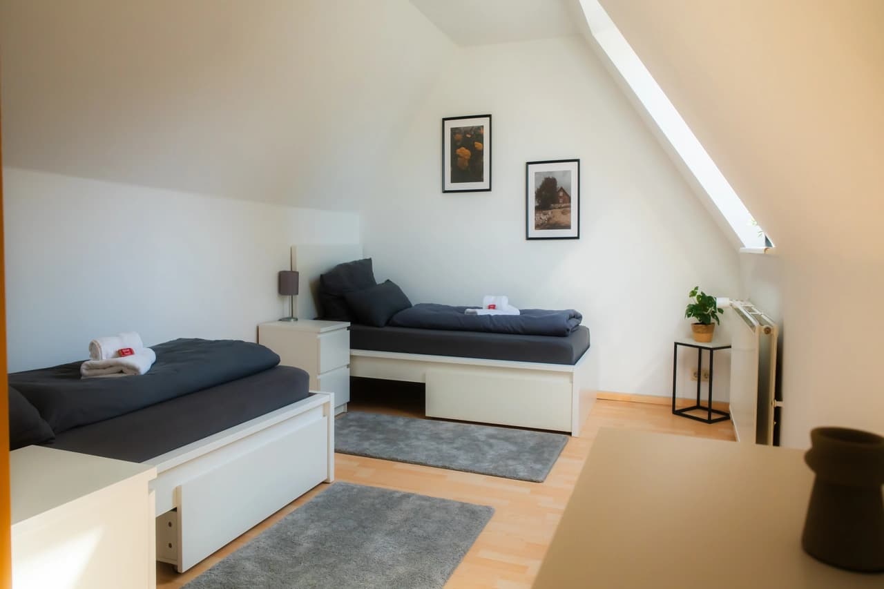 Schlafzimmer mit Einzelbetten