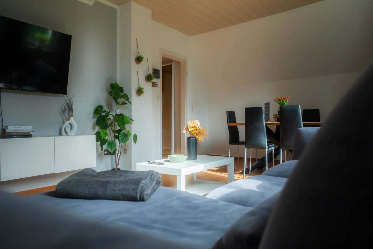 Wohnbereich mit Fernseher